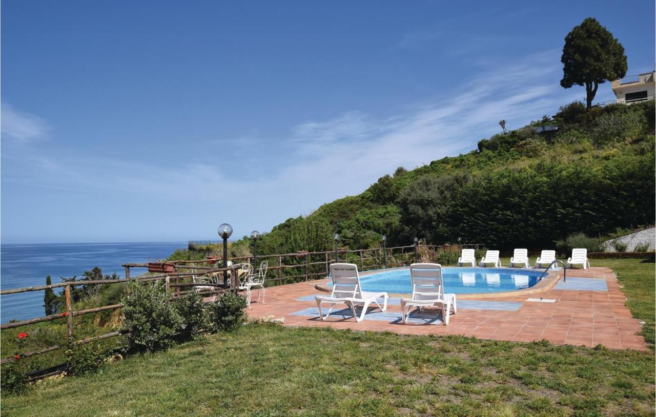 Villa Alessandra Алтавила Миличиа Екстериор снимка